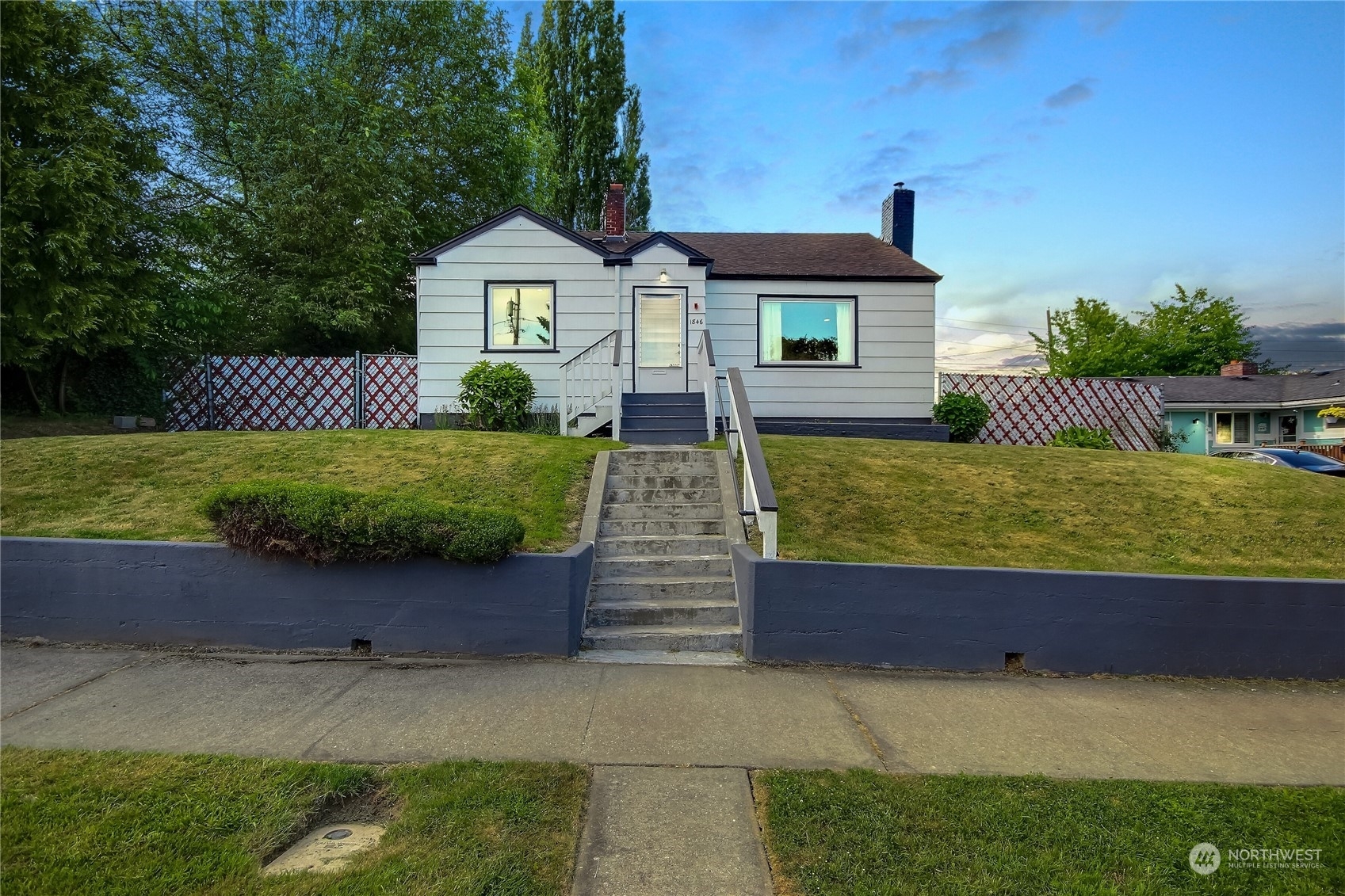 Property Photo:  1846 E Morton Street  WA 98404 