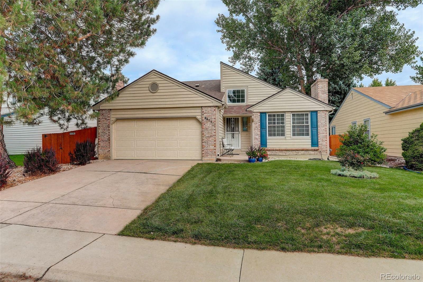 Property Photo:  8873 W Quarto Avenue  CO 80128 