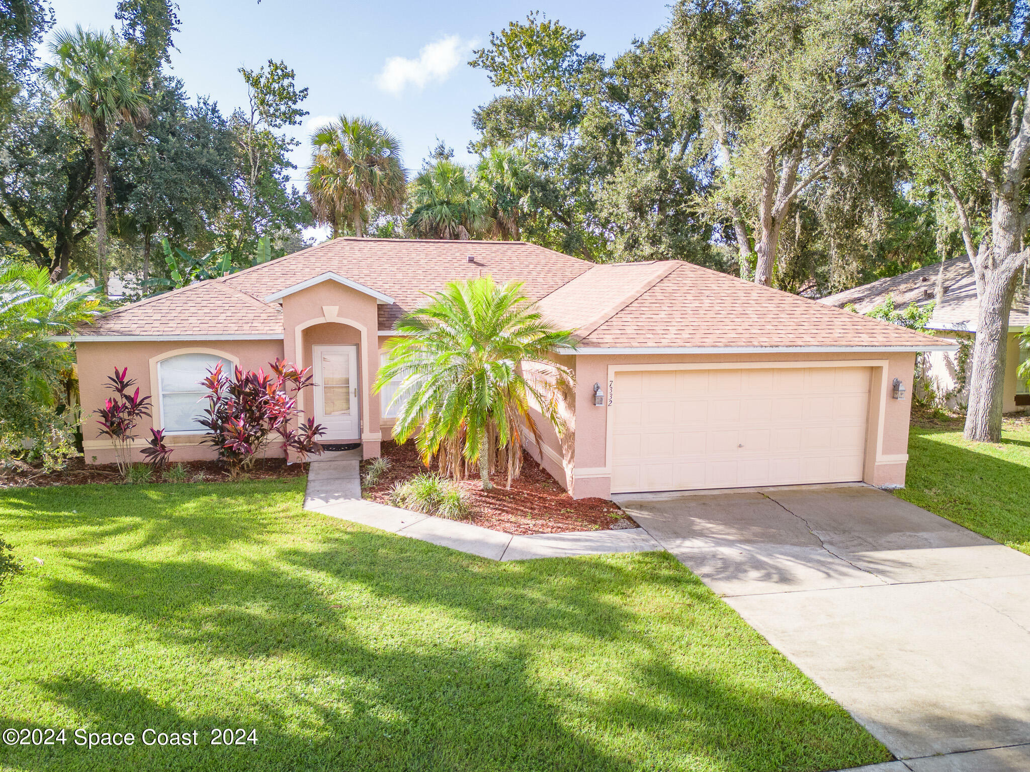 Property Photo:  7332 Bumelia Drive  FL 32927 