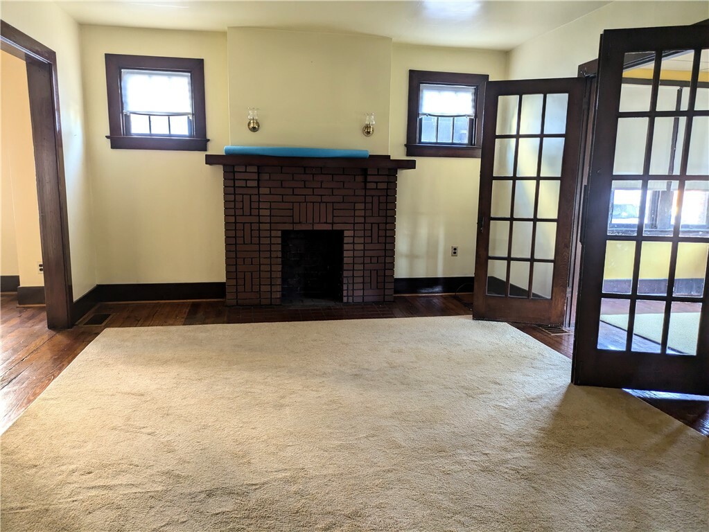 Property Photo:  312-314 S Hickory Street  PA 15683 