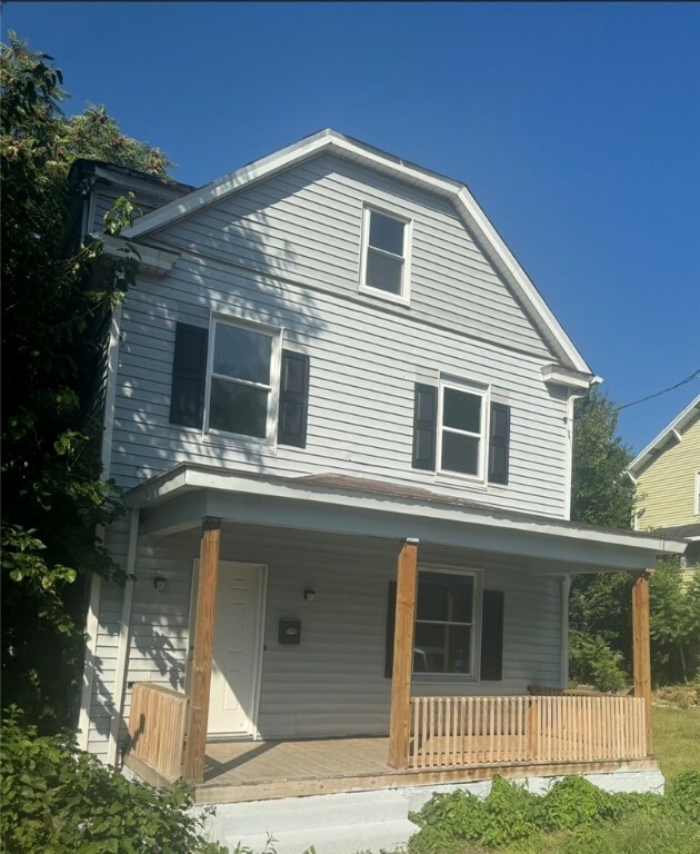 Property Photo:  1903 Leishman Ave  PA 15068 