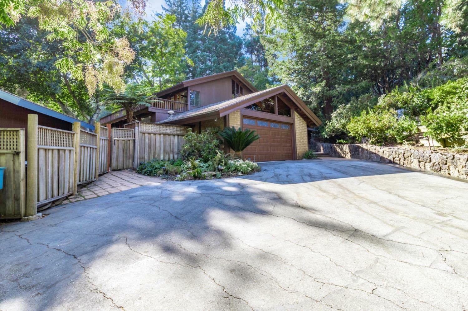 Property Photo:  3145 Bandera Drive  CA 94304 