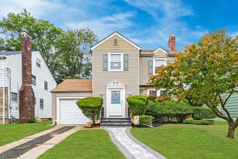 Property Photo: 465 Elinor Ave NJ 07204