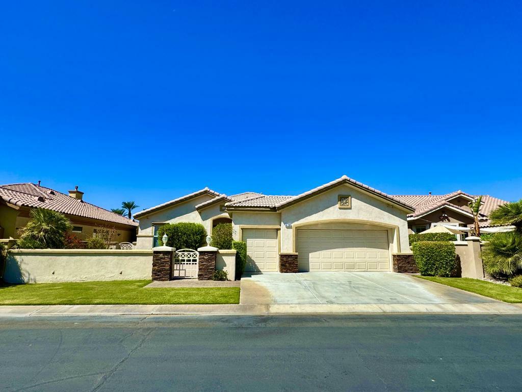 Property Photo:  43393 Saint Andrews Drive  CA 92201 