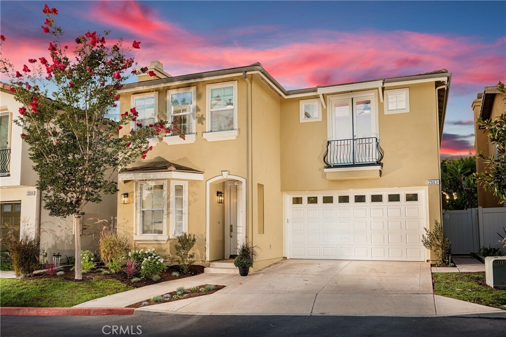 Property Photo:  2113 Canyon Circle  CA 92627 