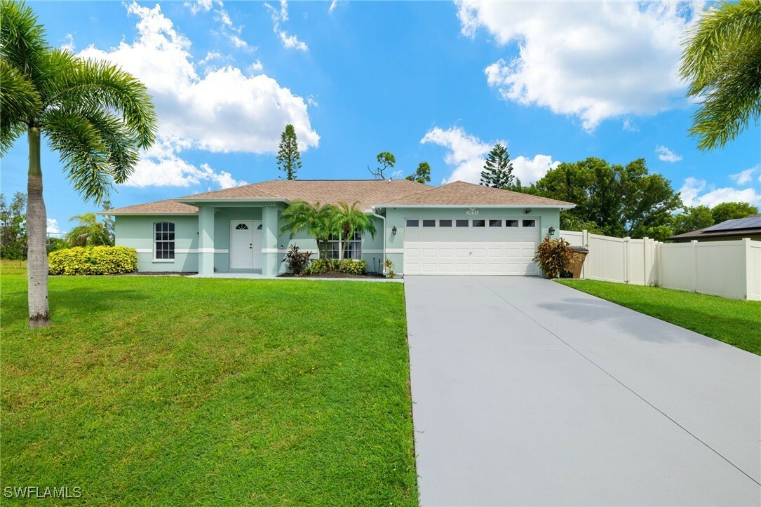 Property Photo:  1631 SW 22nd Terrace  FL 33991 