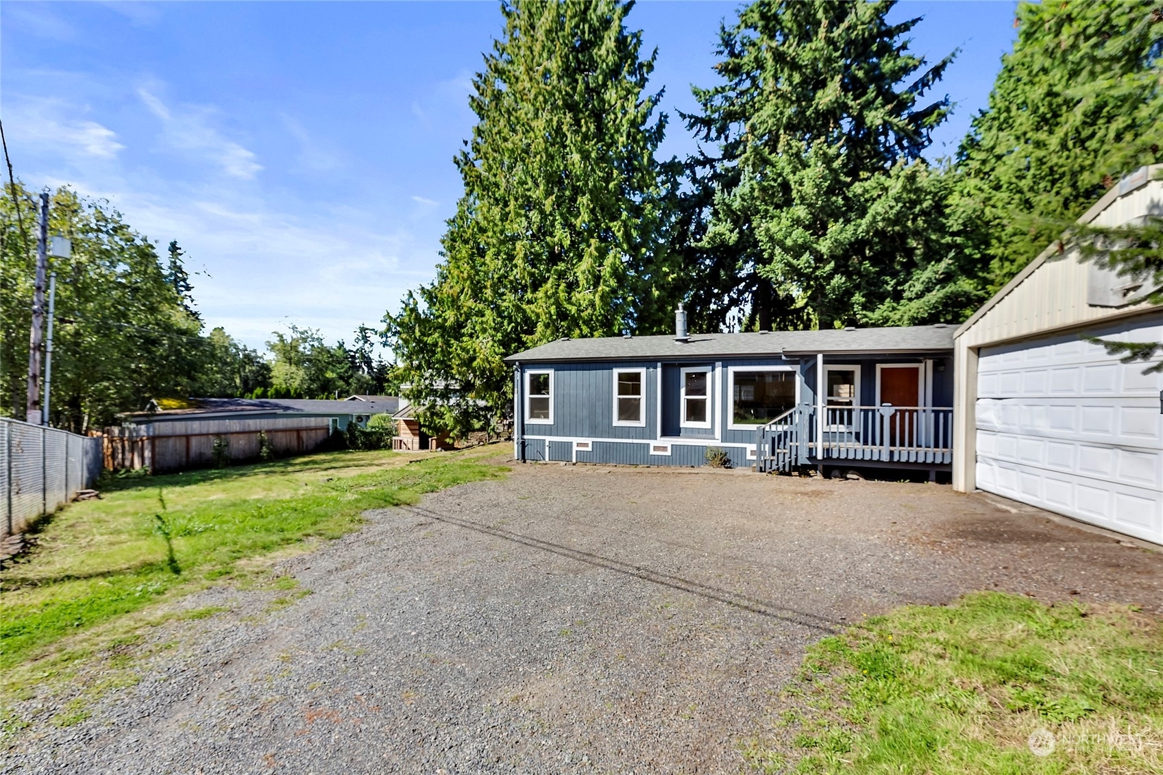 Property Photo:  1531 108th Street SW  WA 98204 