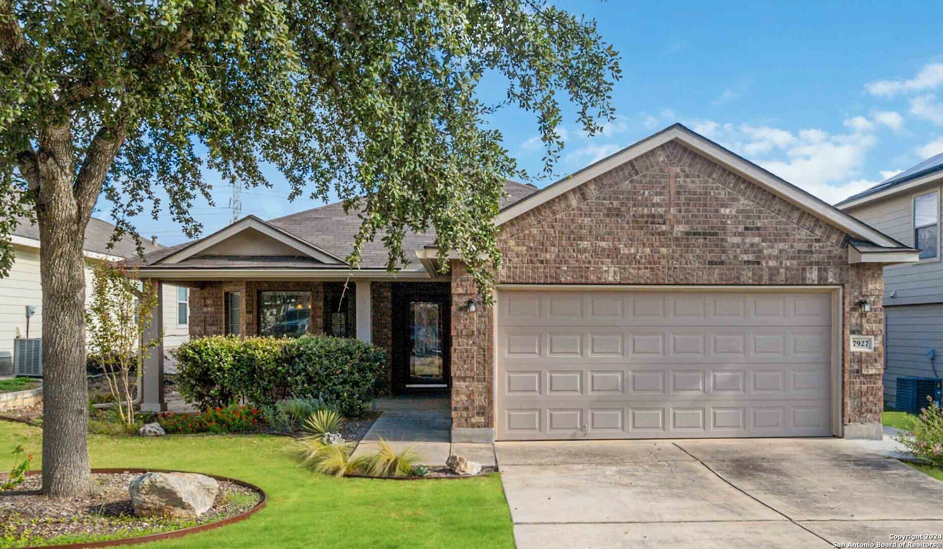 Property Photo:  7927 Hatchmere Ct  TX 78109 