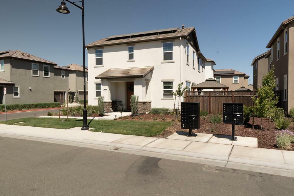 Property Photo:  2049 Daimler Street  CA 95330 