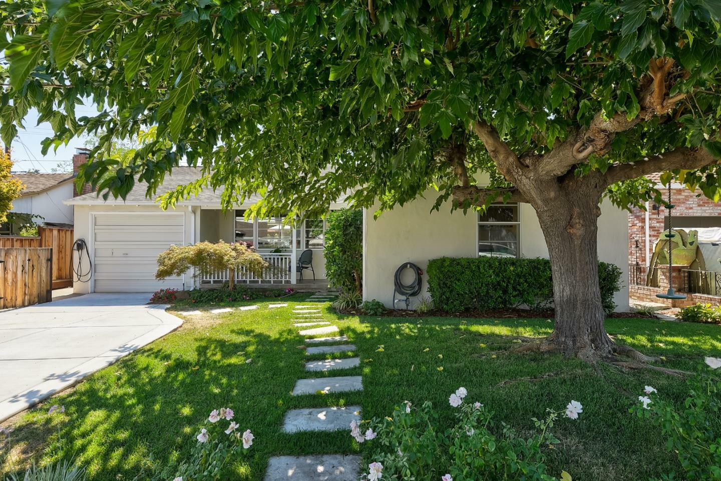 Property Photo:  1866 Clifford Street  CA 95050 