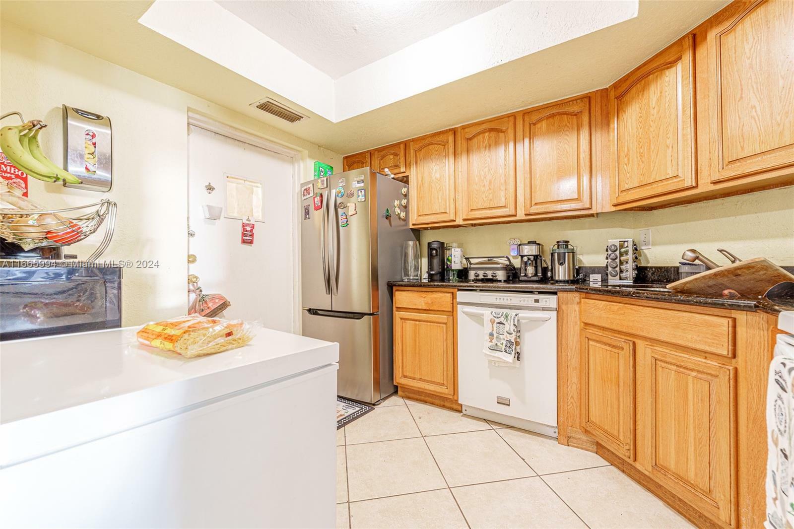 Property Photo:  7410 SW 82nd St K302  FL 33143 