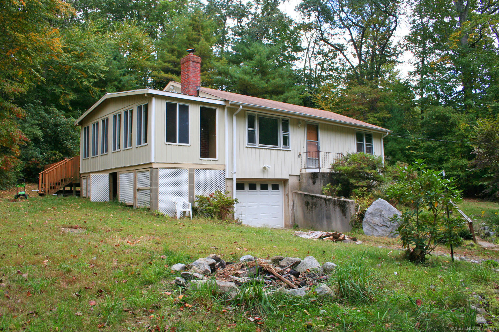 Property Photo:  55 Burr Hill Road  CT 06419 