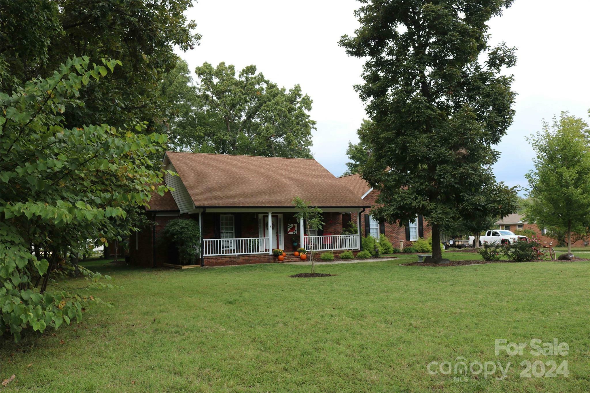 Property Photo:  4810 Carolando Drive SW  NC 28027 