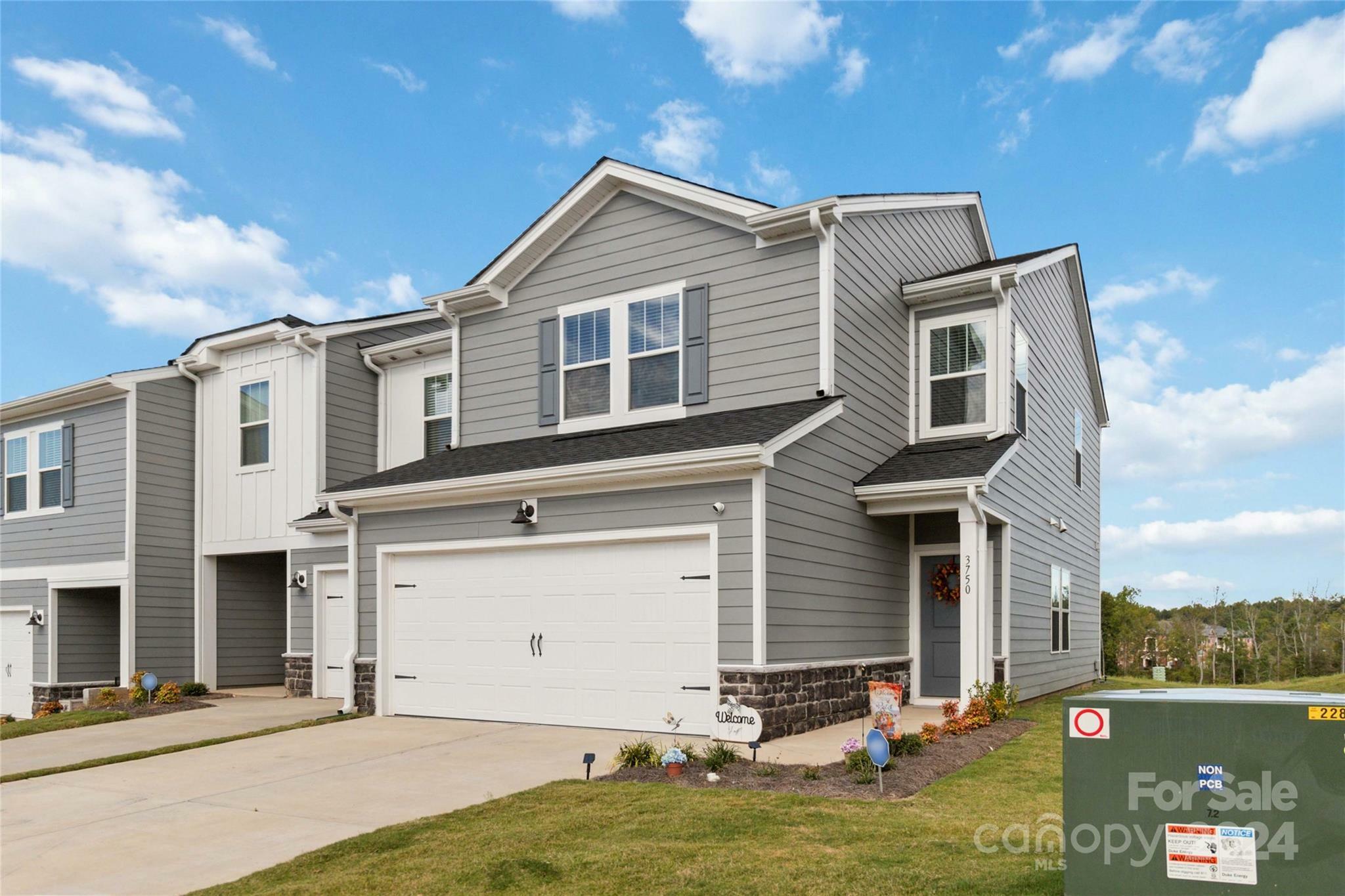 Property Photo: 3750 County Down Avenue NC 28081
