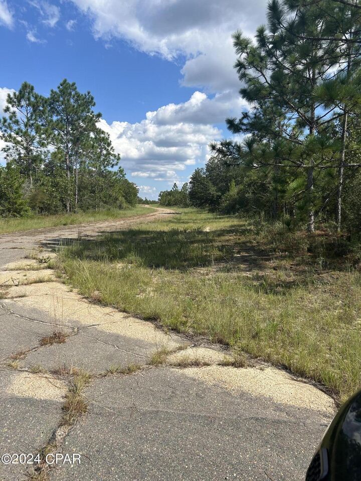 Property Photo: Unit8 Lot2 Bedford Court 8 FL 32428