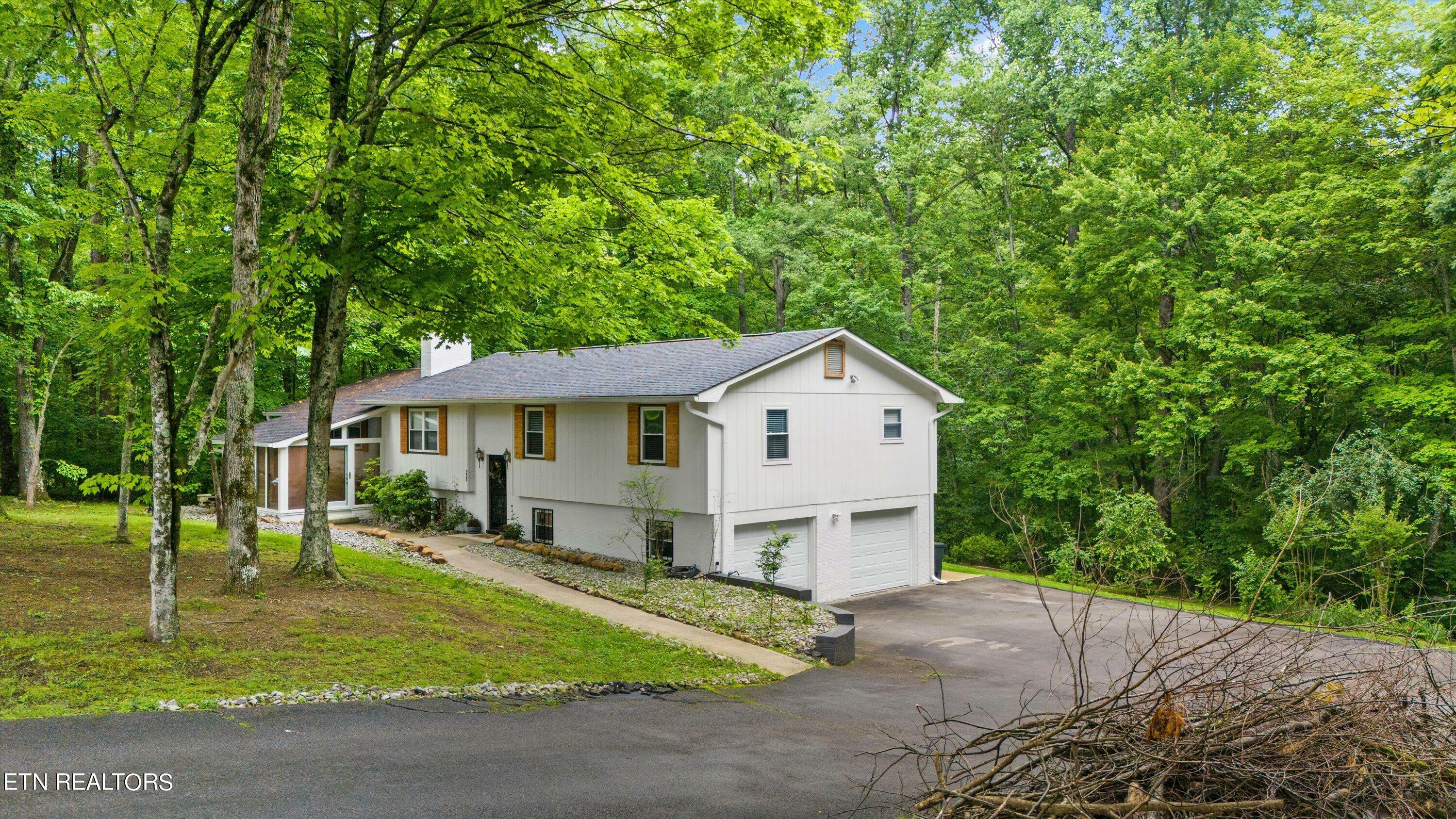 Property Photo:  461 Old Poplar Springs Rd  TN 37763 