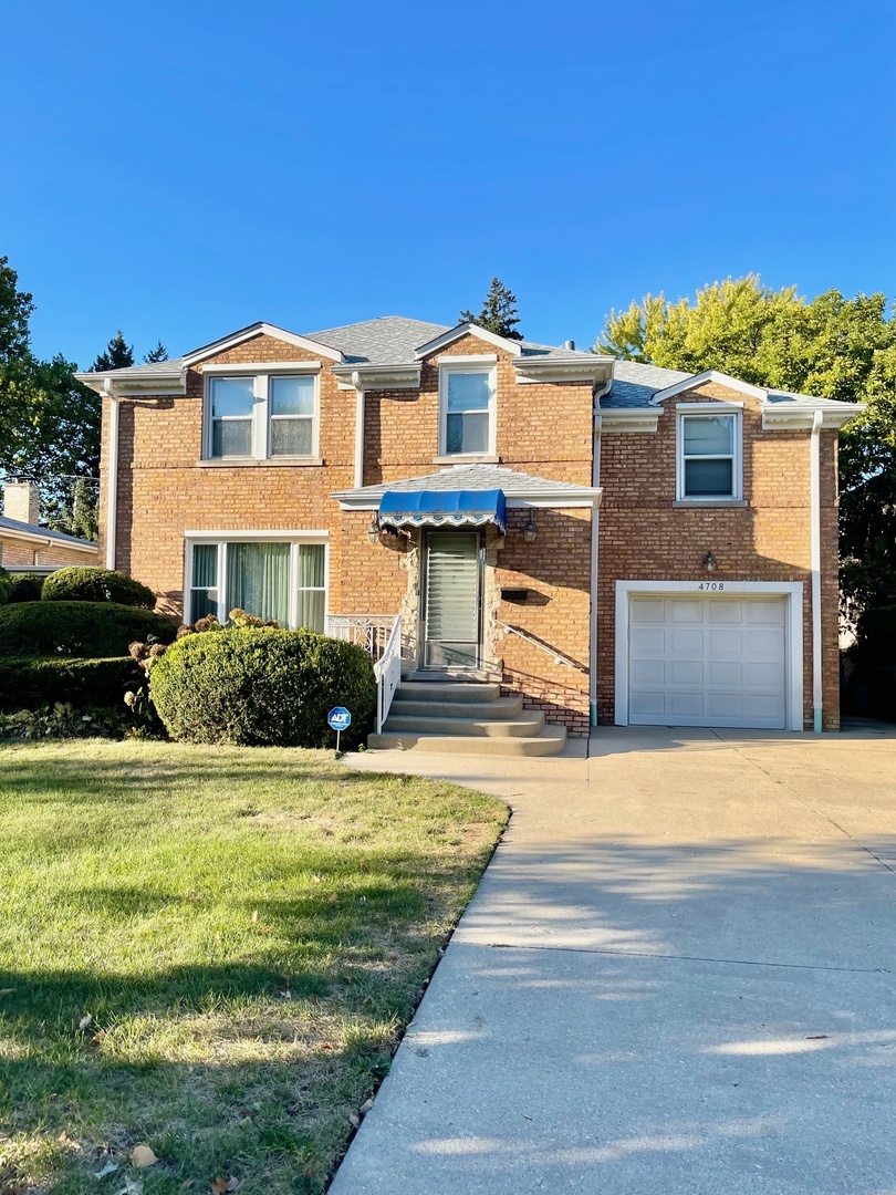 4708 W Pratt Avenue  Lincolnwood IL 60712 photo