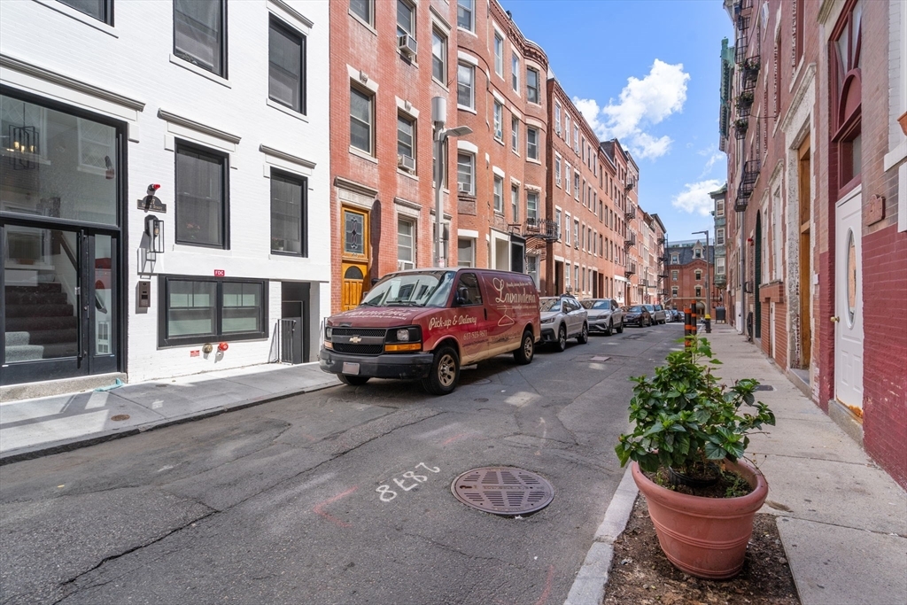 Property Photo:  25 Sheafe Street  MA 02113 