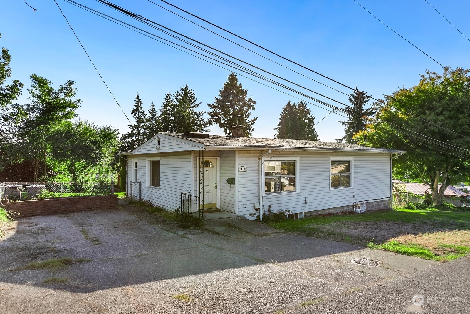Property Photo: 2311 NE 6th Place WA 98056