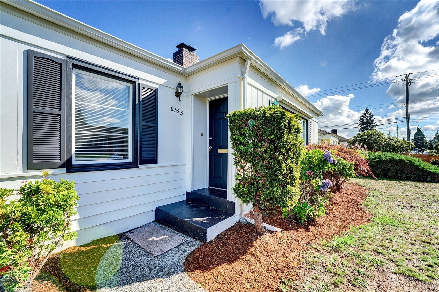 Property Photo:  6323 S D Street  WA 98408 