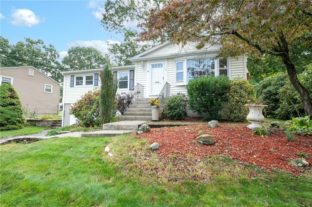 Property Photo:  38 Monmouth Drive  RI 02915 