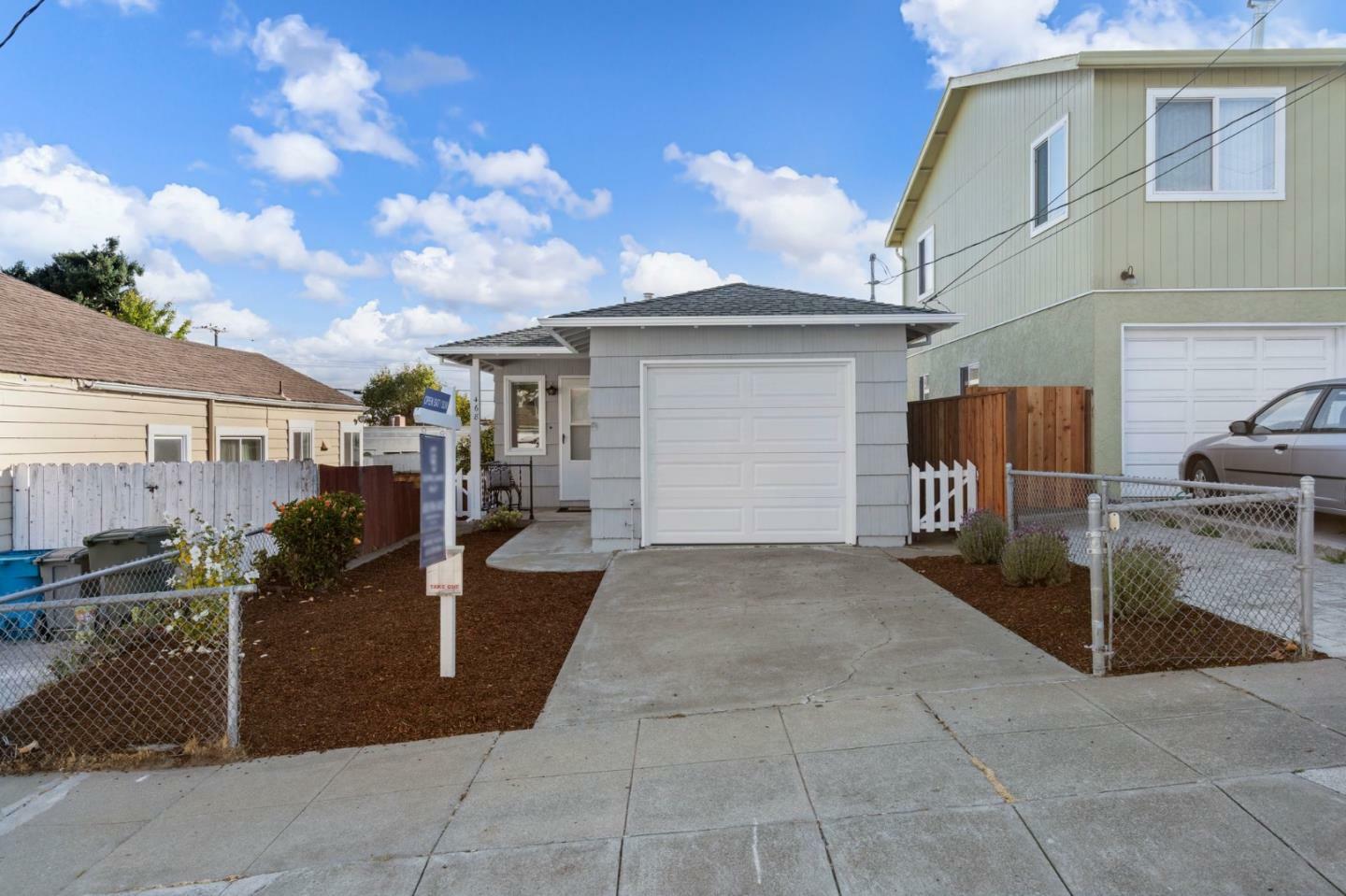 Property Photo:  468 Acacia Avenue  CA 94066 