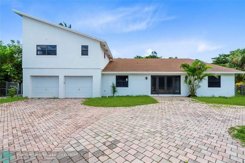 Property Photo:  420 Hoadley Rd  FL 33426 