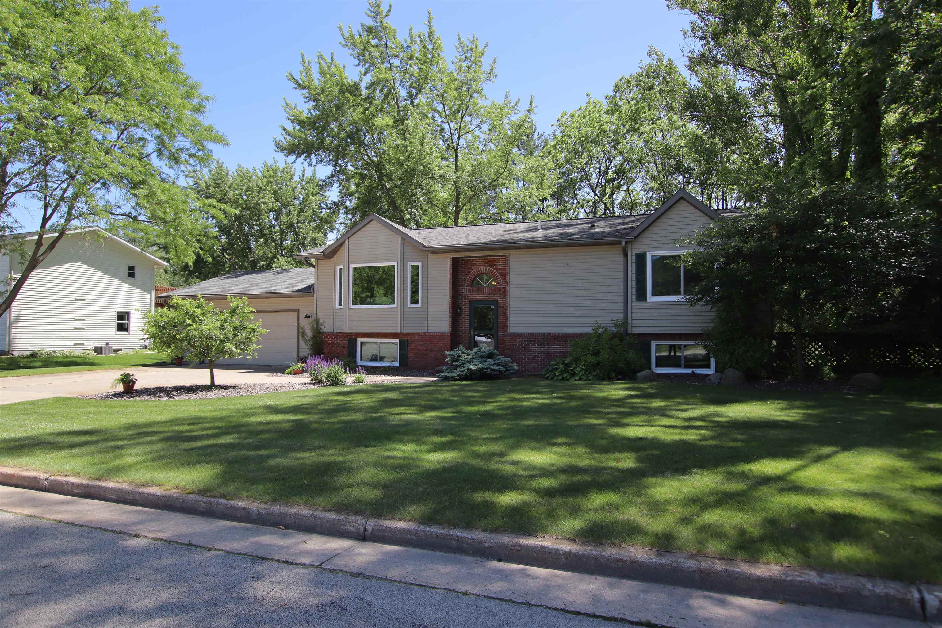 Property Photo: 557 Highknocker Trail WI 54941
