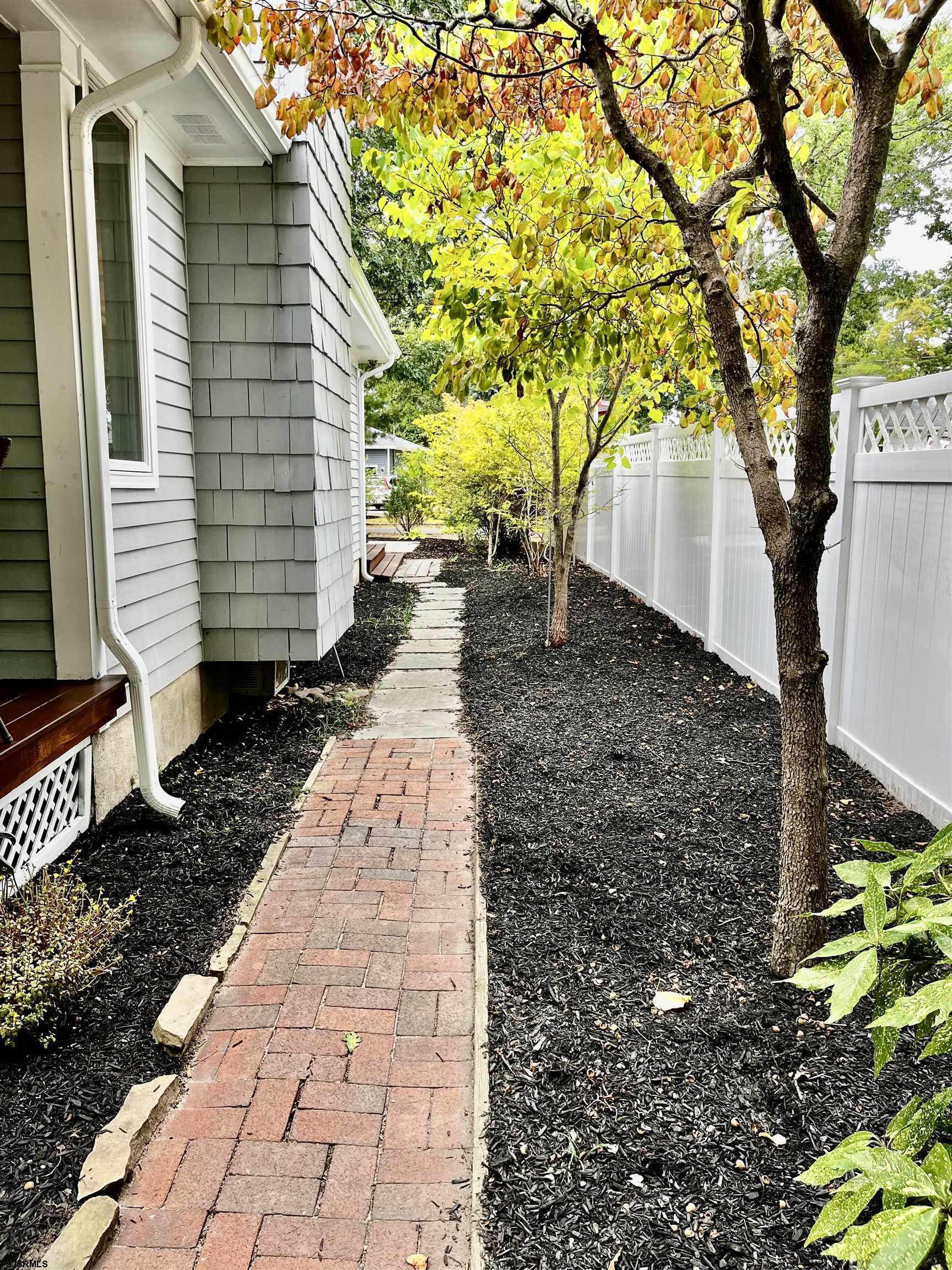 Property Photo: 715 Massachusetts Ave Ave NJ 08244