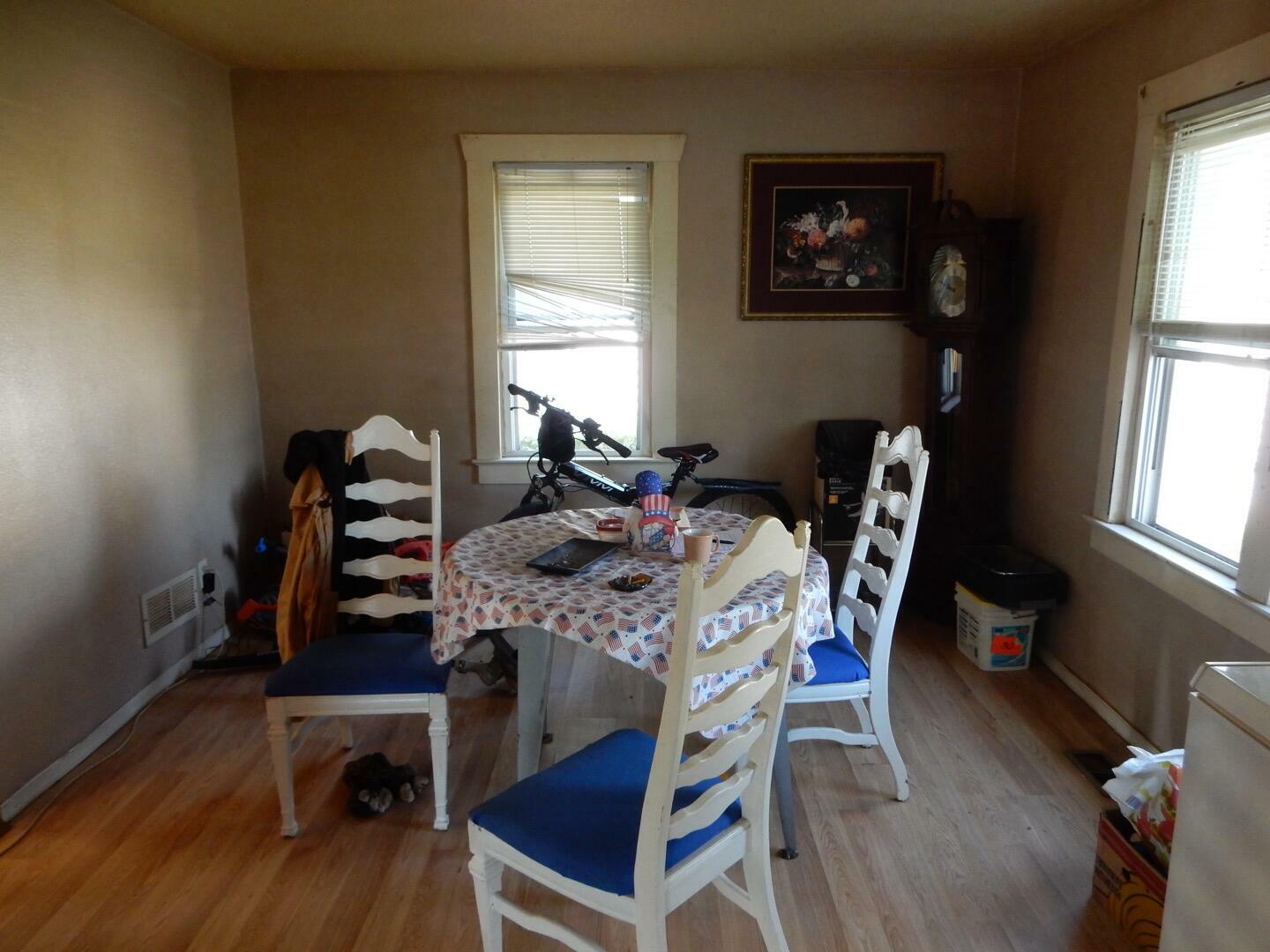 Property Photo:  501 N Providence Rd  MO 65203 