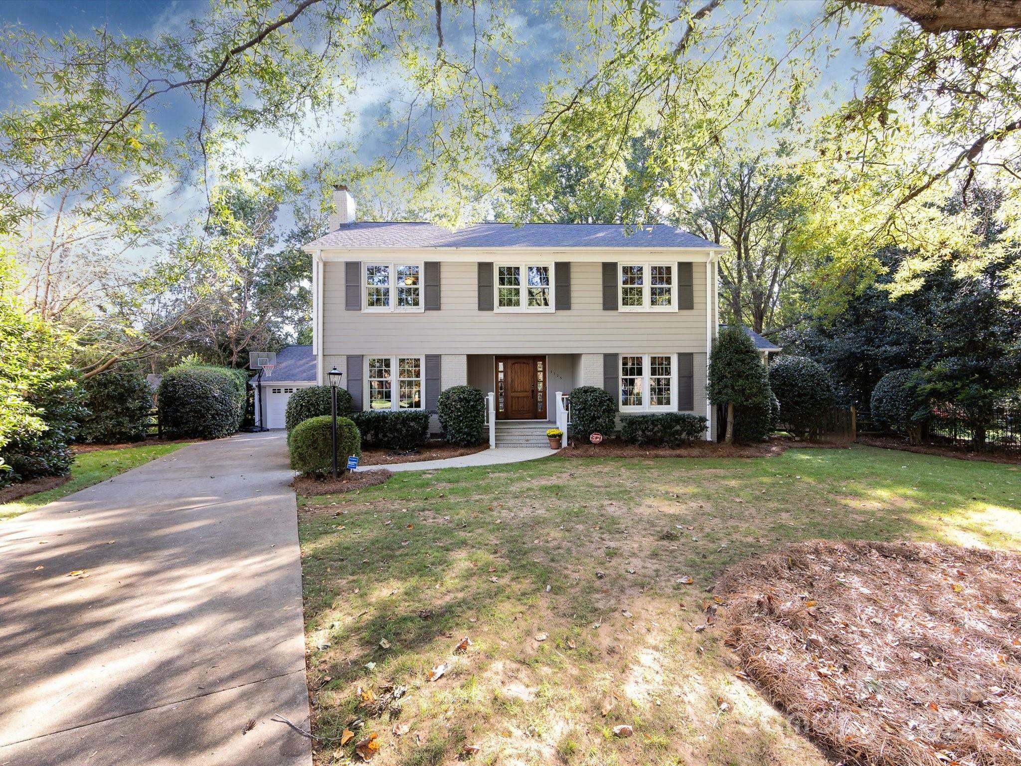 3725 Plumgrove Court  Charlotte NC 28210 photo