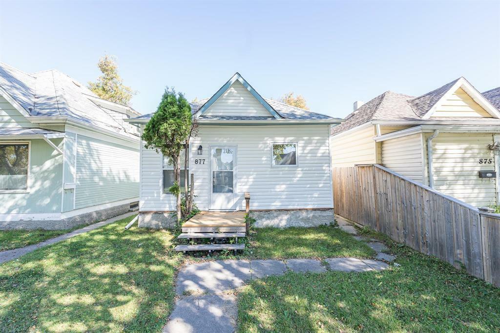 877 Alfred Avenue  Winnipeg MB R2X 0T8 photo