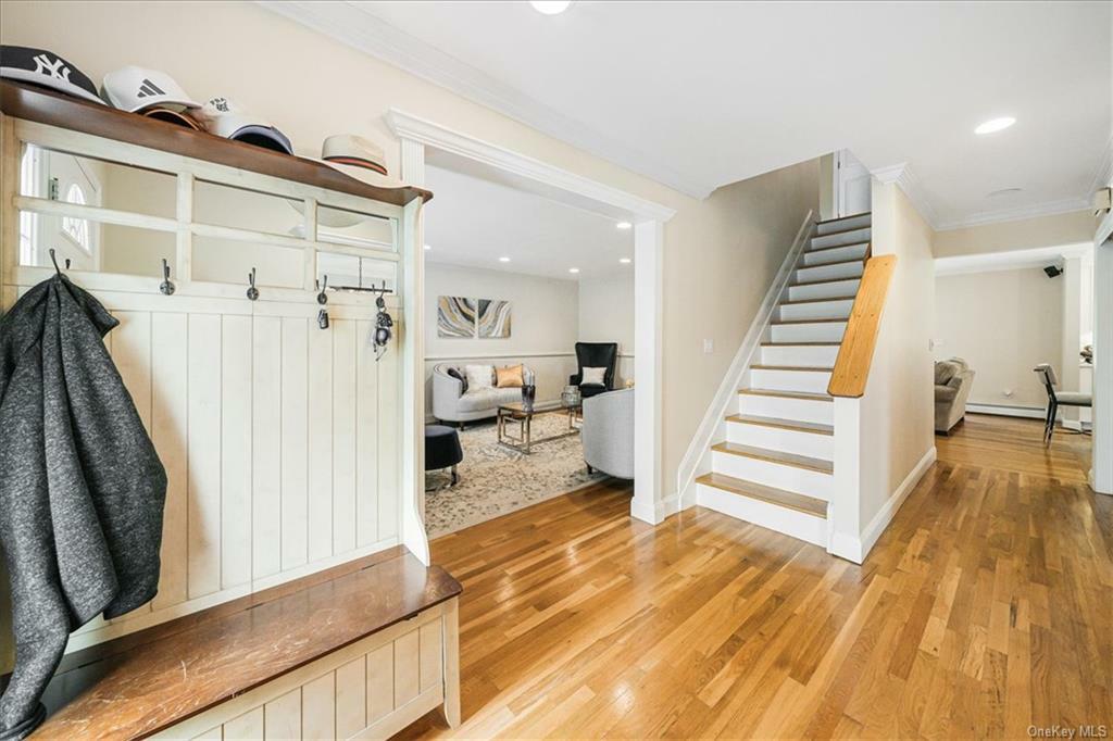 Property Photo:  16 Edgebrook Court  NY 10956 