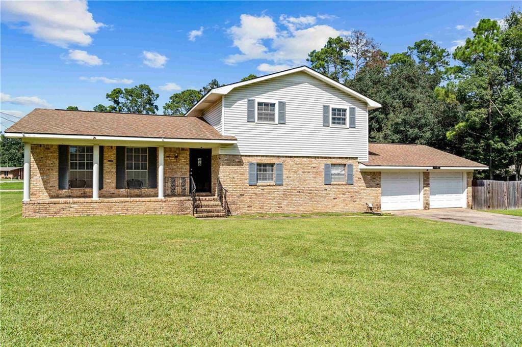 Property Photo:  19183 Silverhill Avenue  AL 36567 