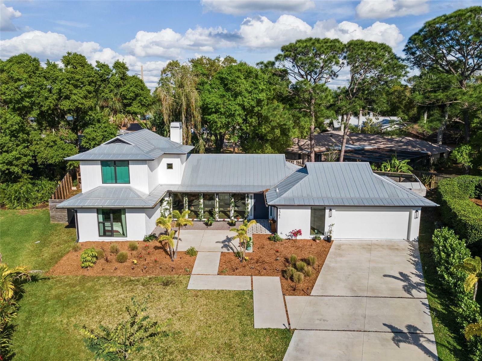 Property Photo:  2341 Arborfield Lane  FL 34235 