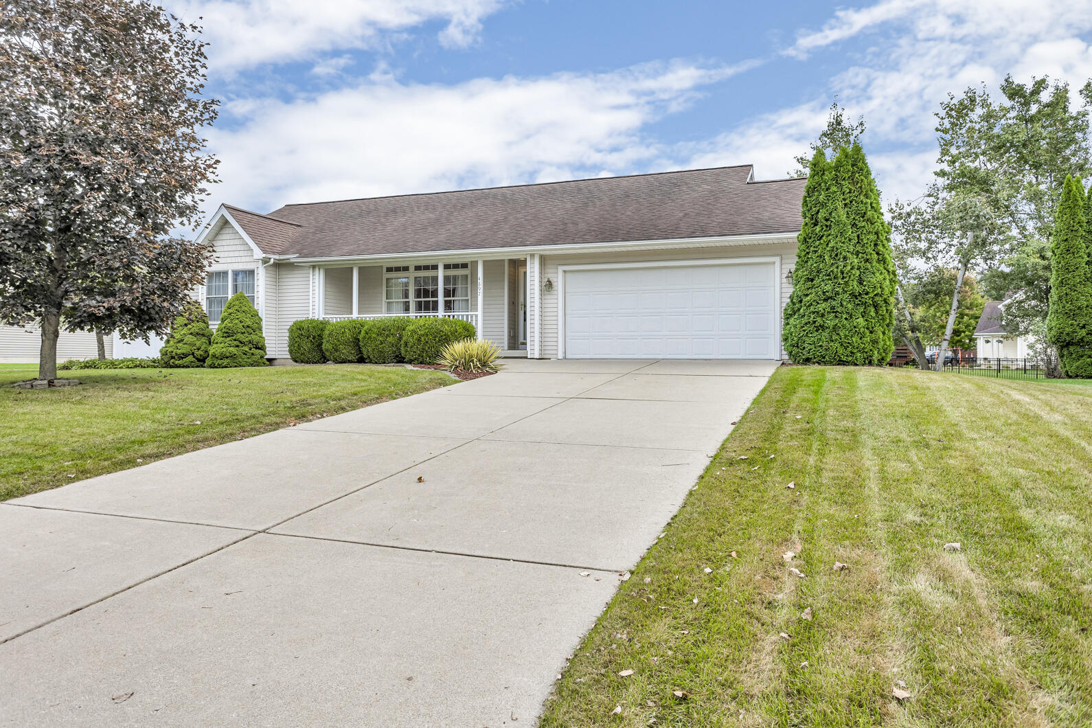 4897 Hematite Street  Jackson MI 49201 photo