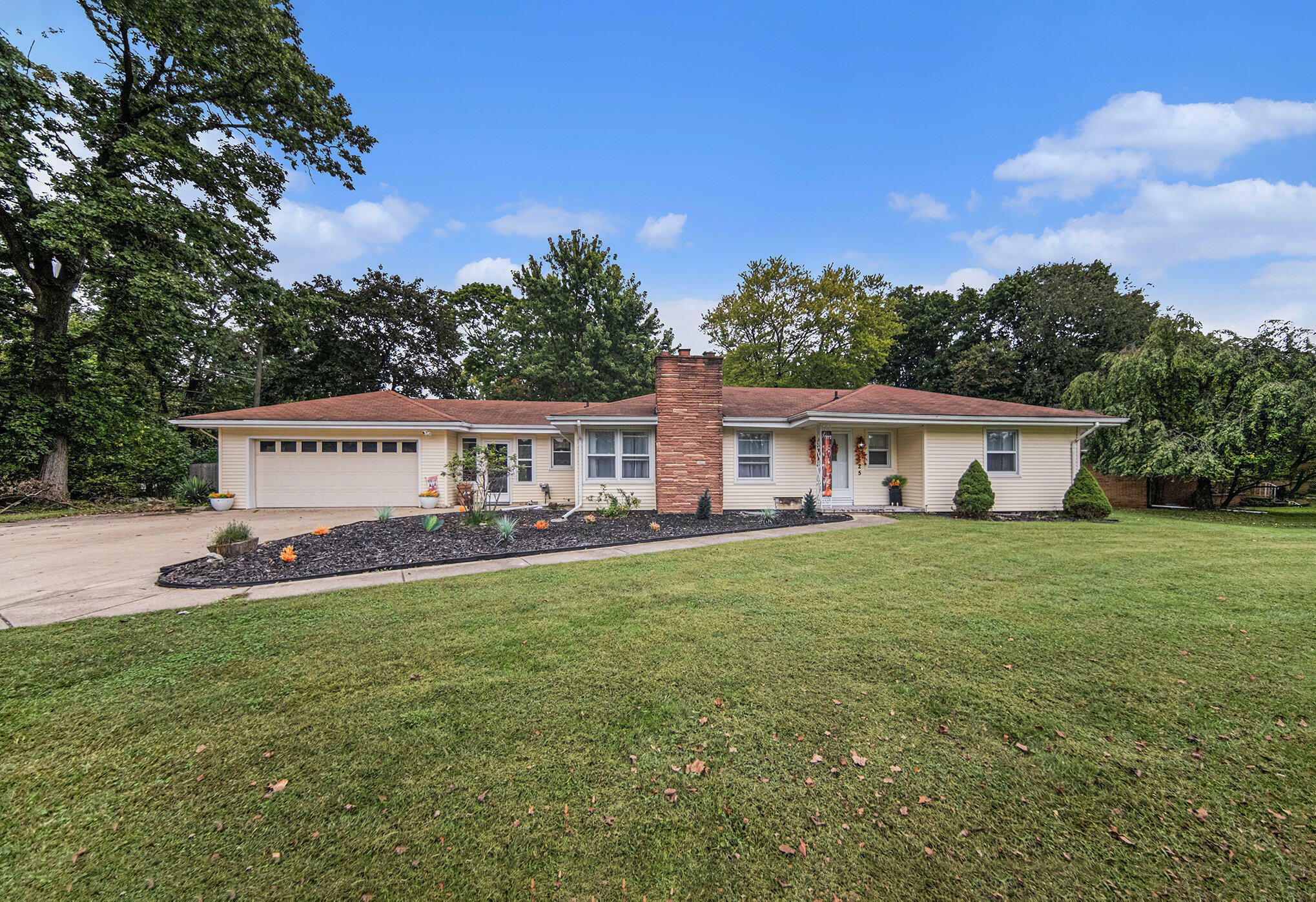 Property Photo:  2525 Kibby Road  MI 49203 