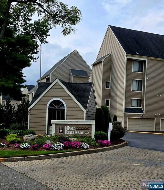 Property Photo: 611 River Renaissance NJ 07073