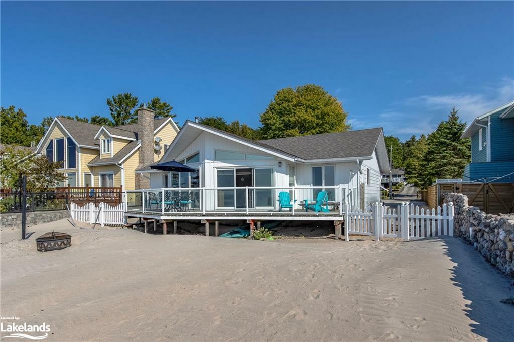 Property Photo:  874 Tiny Beaches Road S  ON L0L 2T0 