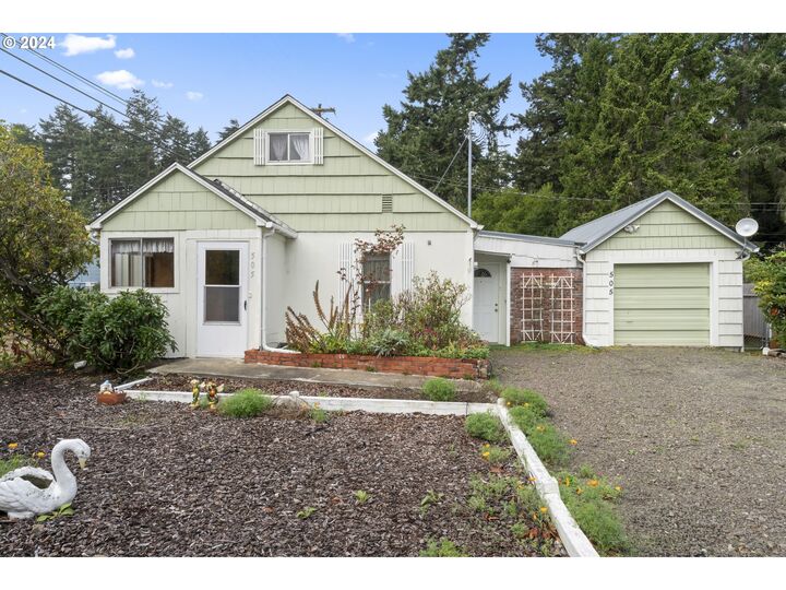 505 Hemlock St  Florence OR 97439 photo