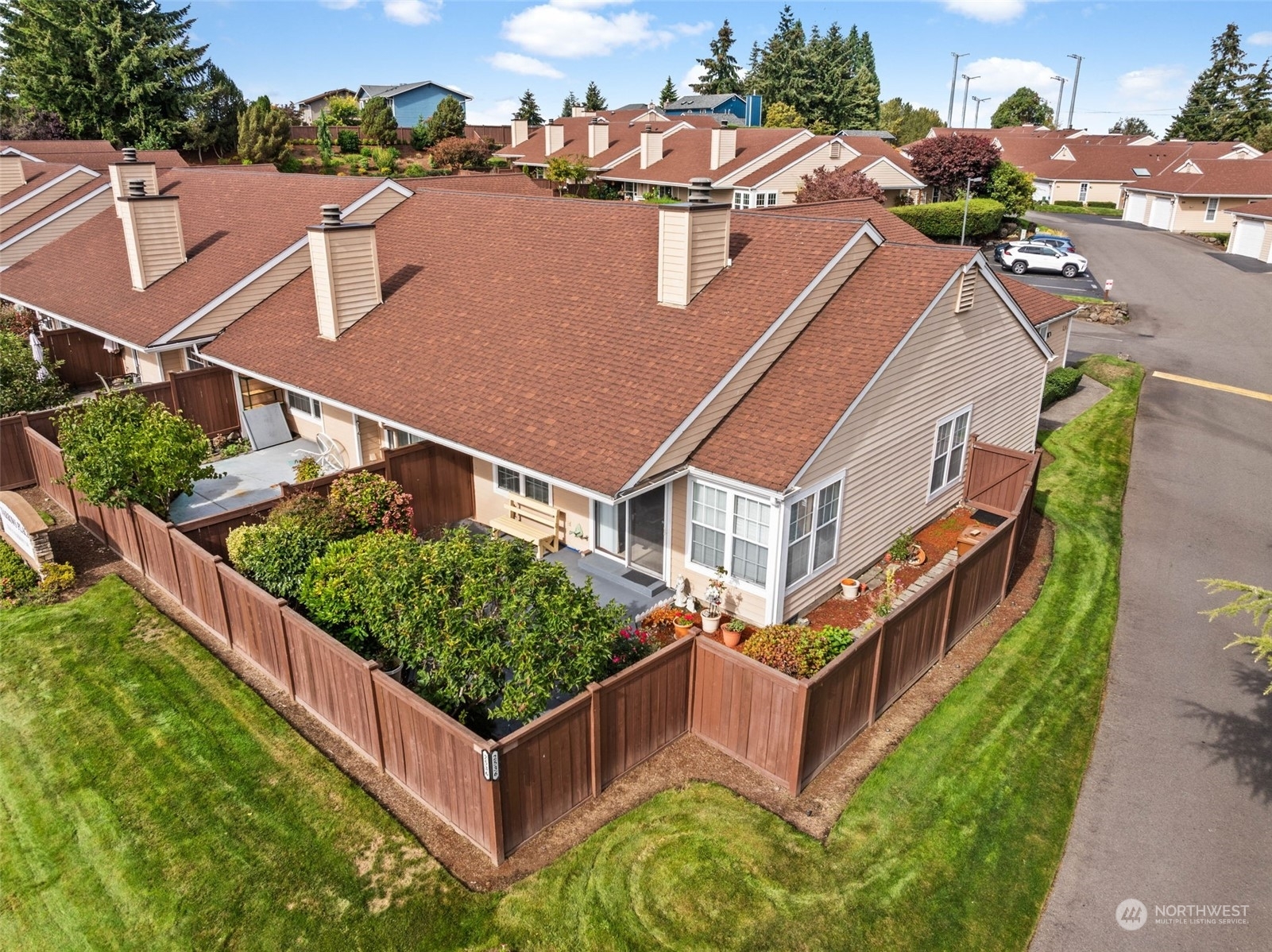 Property Photo:  2536 N Narrows Drive 1  WA 98406 