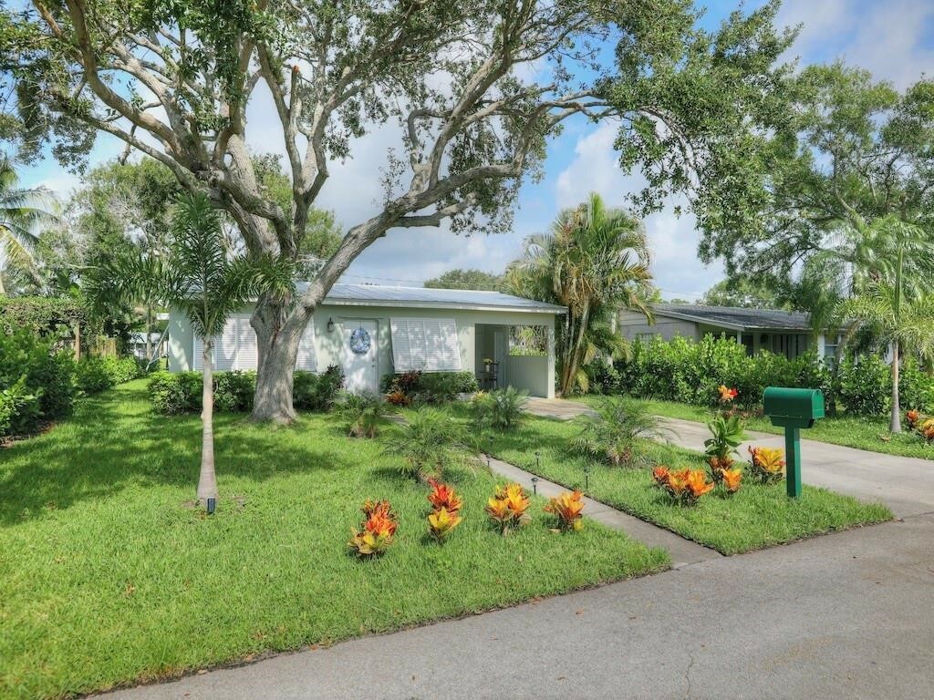 1351 3rd Court  Vero Beach FL 32960 photo