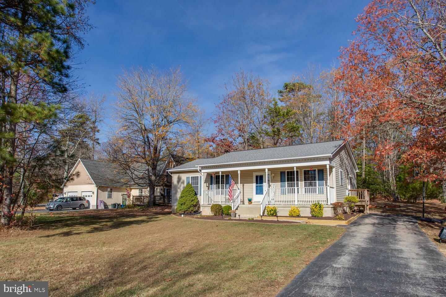 Property Photo:  26120 Hills Drive  MD 20659 