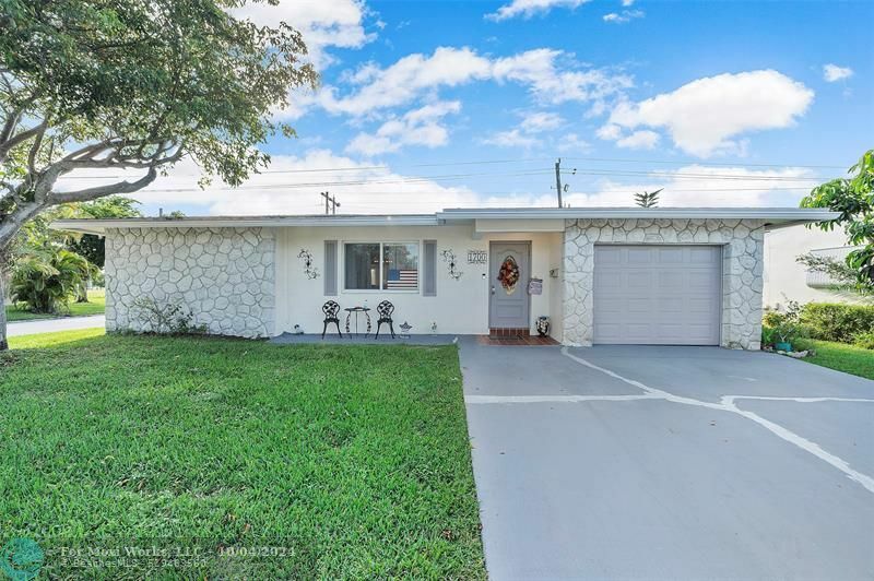 Property Photo:  1700 NW 70th Lane  FL 33063 