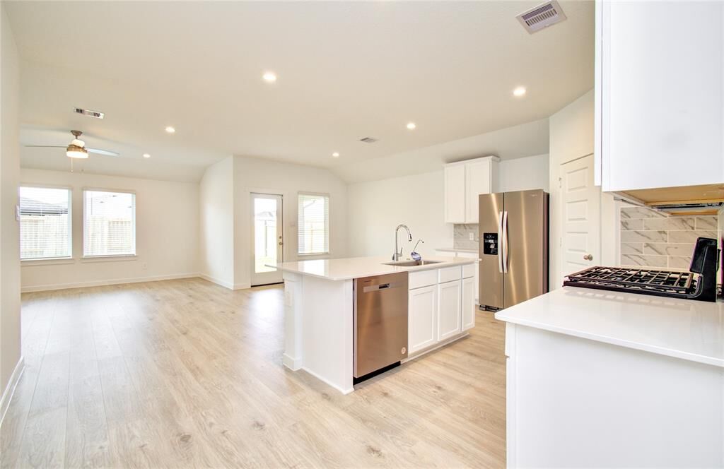 Property Photo:  29926 Gallatin River Lane  TX 77423 