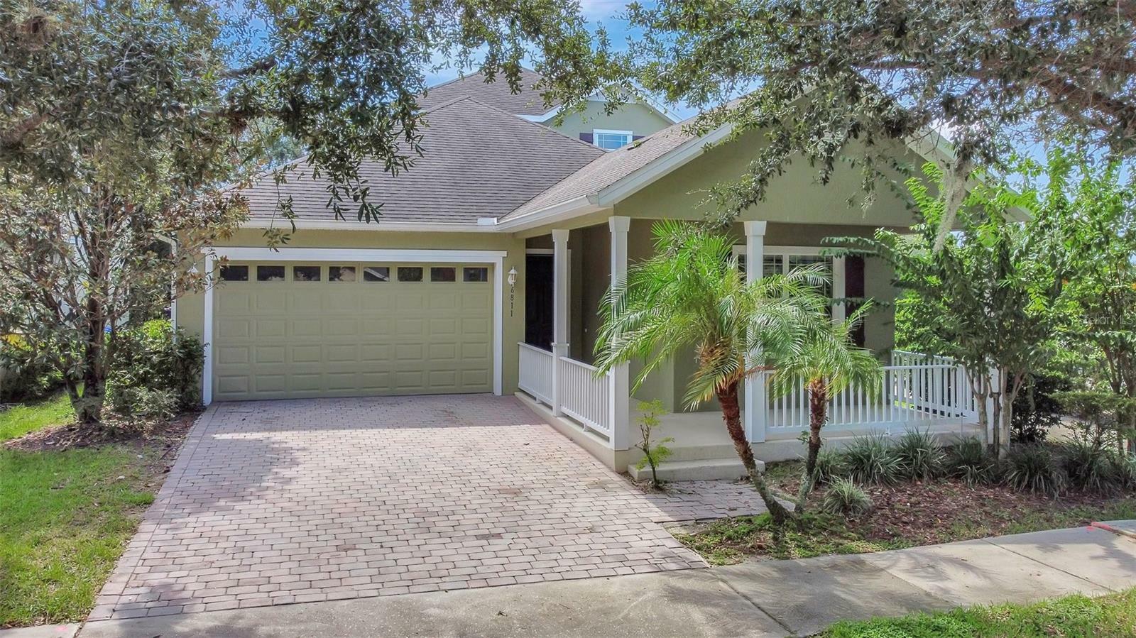 Property Photo:  6811 Helmsley Circle  FL 34786 