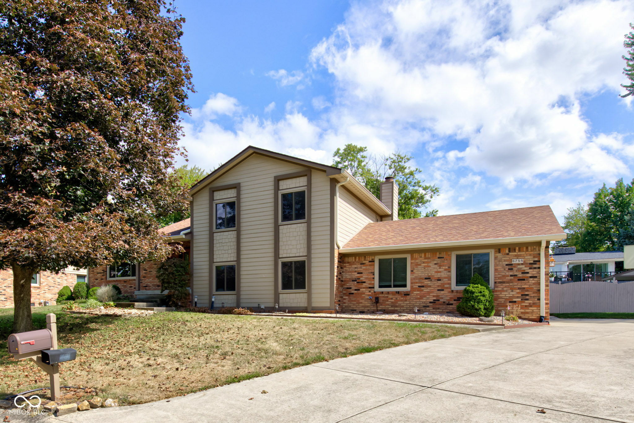 Property Photo:  6755 Boulder Court S  IN 46217 