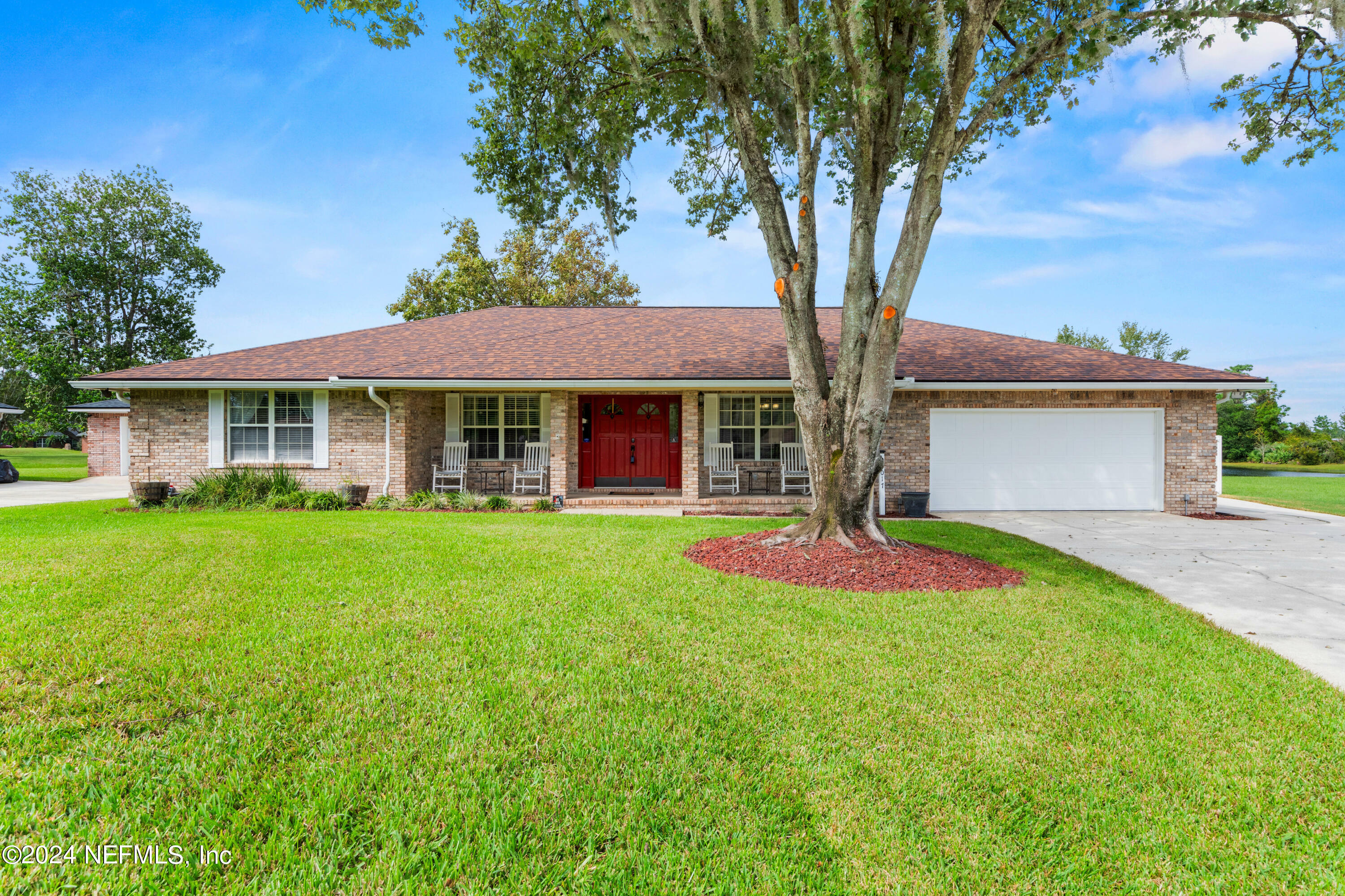 Property Photo:  10017 Plank Lane  FL 32220 