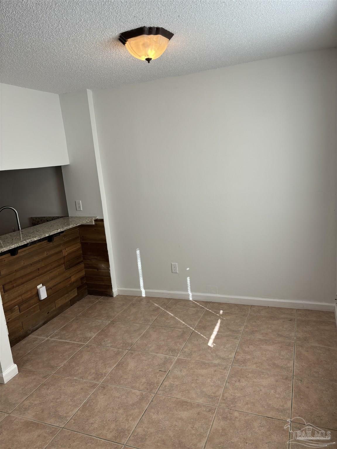 Property Photo:  7215 Spanish Trail 4  FL 32504 