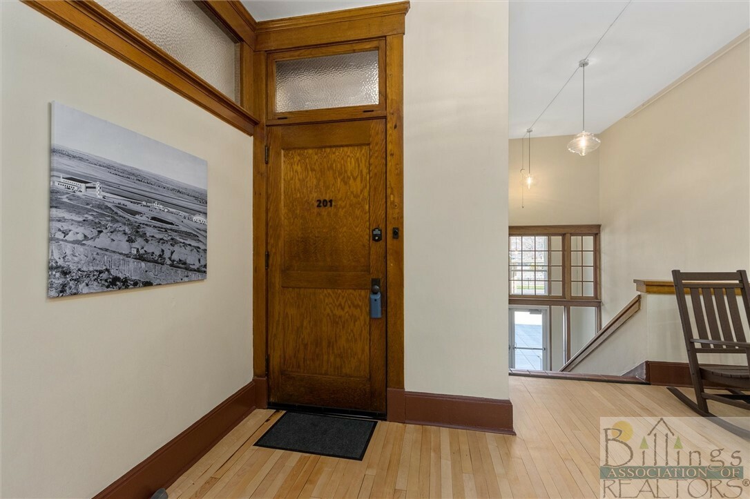 Property Photo:  235 N 32nd St 201  MT 59101 